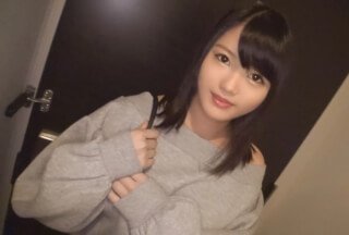 SIRO-4005 [初撮り][豊満Fカップ][彼氏とは違った..]純粋そうな顔のリア充女子は男根が挿入れば何度も絶頂するドエロ少女だった。海报剧照